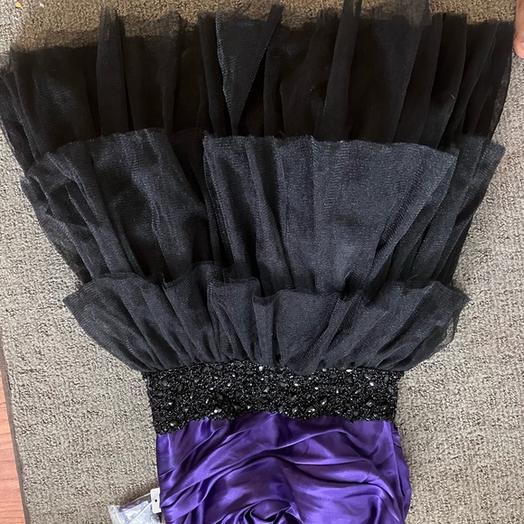 Black and purple Little girls dress - Picture 9 of 10